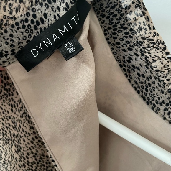 Gorgeous Black and Tan Dynamite dress - Picture 4 of 4